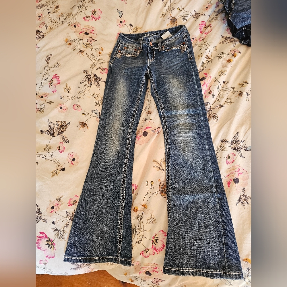 Grace in LA girls riding jeans